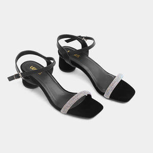 black heel – LH-002011 | Lemis Pakistan