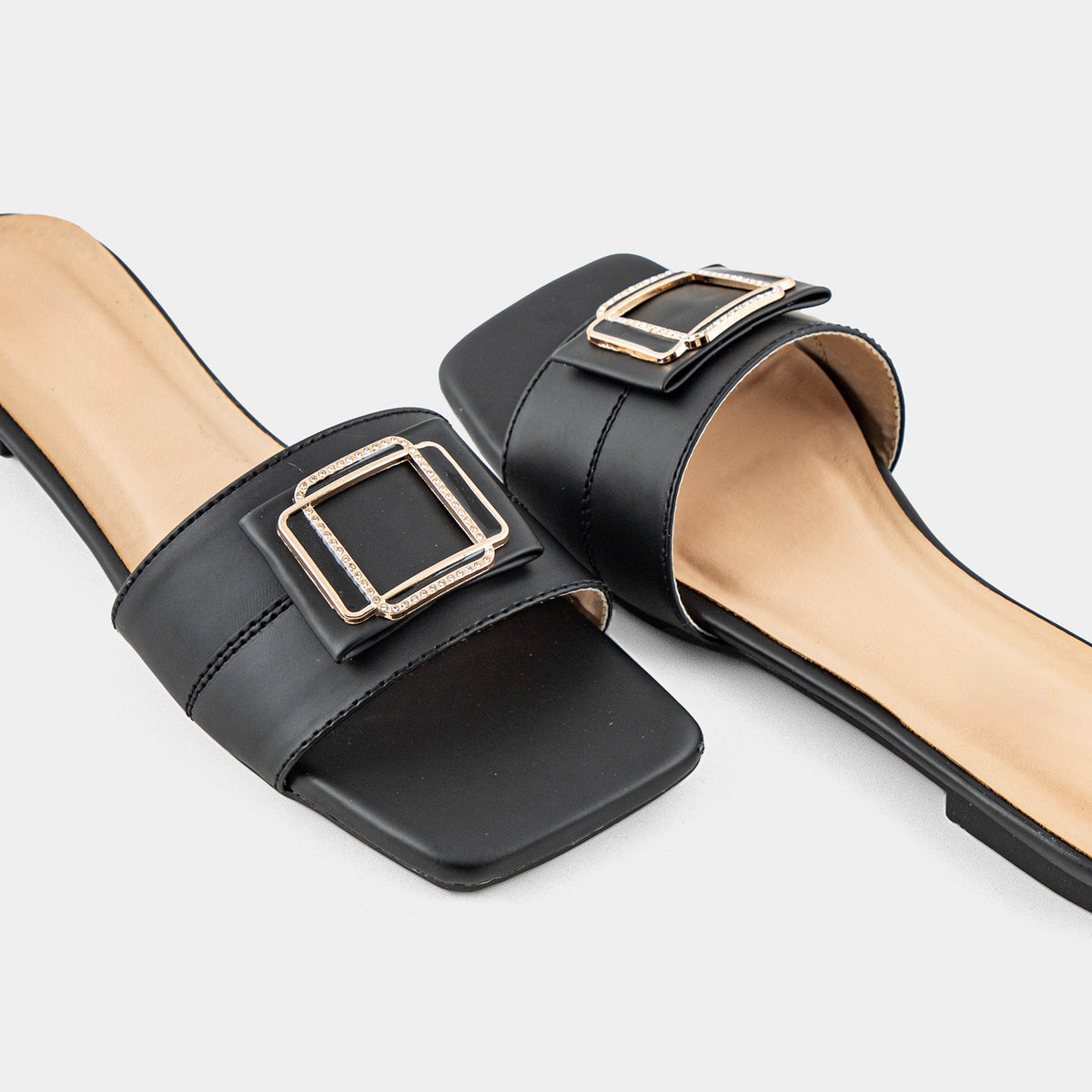 affordable women flat – LF-001043 | Lemis Pakistan