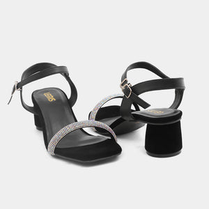 black heel – LH-002011 | Lemis Pakistan